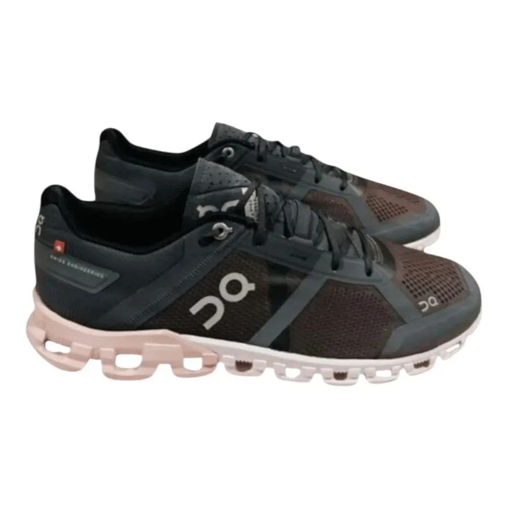 ON RUNNING Cloudflow 'Rock/Rose' Running Shoes Size 8.5